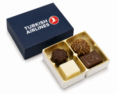 KURUMSAL KUTUDA 4'LÜ KUTUDA ÇİKOLATA